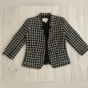 Woman’s Lined Banana Republic Short Sleeve Blazer